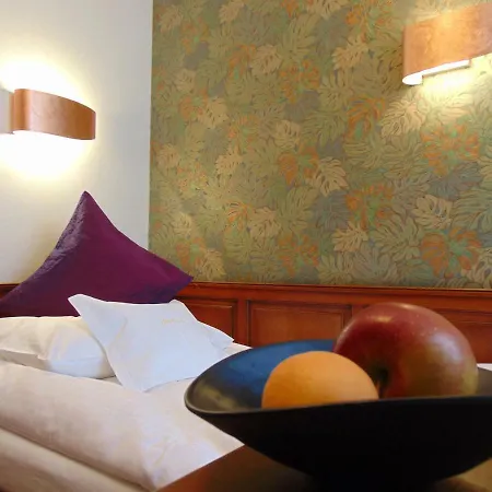 Hotel Oberkirch Am Münsterplatz